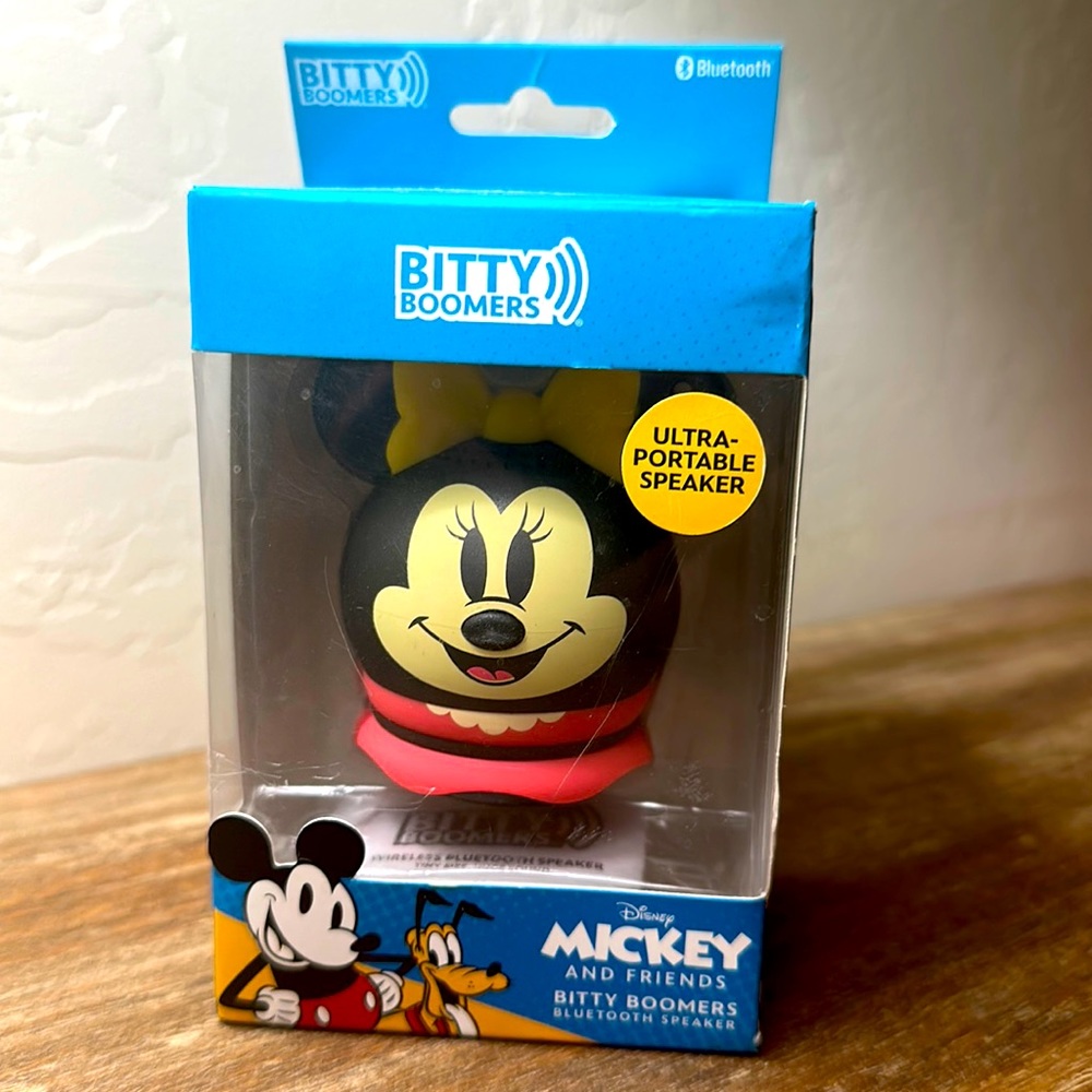 Minnie Mouse Mickey and Friends Bitty Boomers Bluetooth Speaker NEW